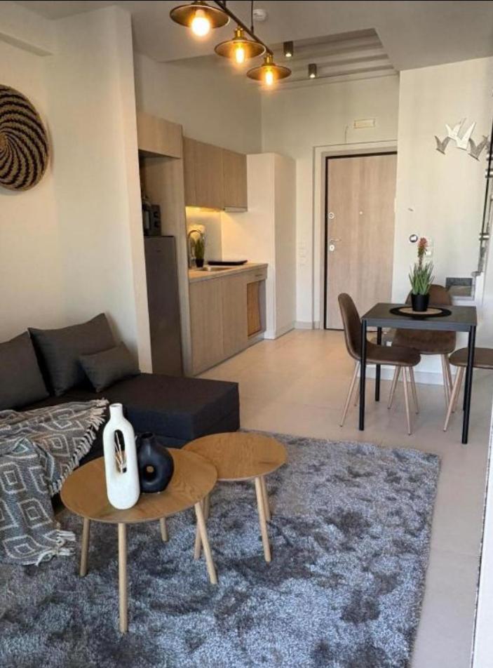 Luxury Maisonette With Shared Pool Athens Ngoại thất bức ảnh